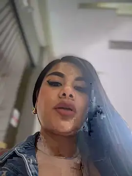 Insane Issa online show from February 12, 2025, 4:33 pm