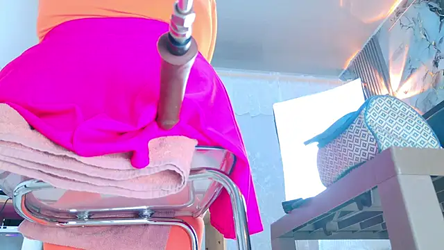 Snapshot of NathaxaLeans chatting on February 13, 2026, 11:50 am NathaxaLeans online show from February 13, 2026, 11:50 am