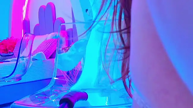 NathaxaLeans online show from March 25, 2026, 11:49 am