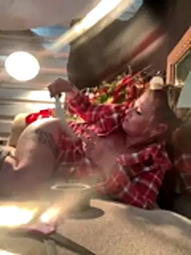 SummerBlueMoon online show from December 14, 2025, 9:41 pm