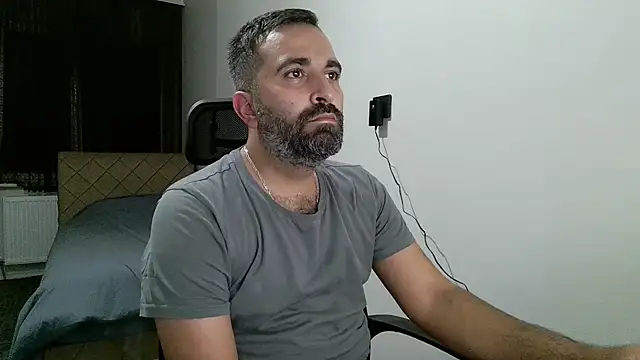 tgltplsr online show from October 10, 2025, 9:47 pm