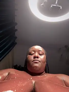 m yummyshish online show from March 3, 2025, 10:10 pm