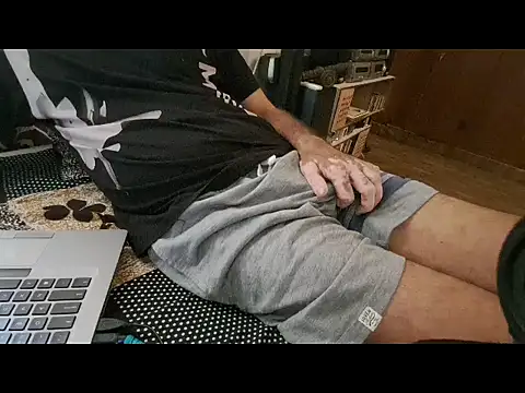 cocklovesboobs00077 online show from September 29, 2025, 5:34 am