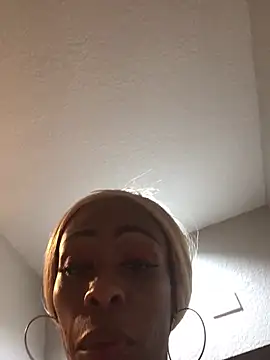 SlimBeenBadd1981 online show from January 3, 2025, 11:35 am