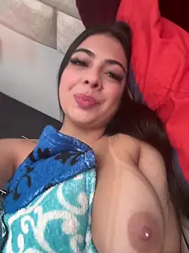 Snapshot of xoxo_sol chatting on March 4, 2026, 4:13 pm xoxo sol online show from March 4, 2026, 4:13 pm