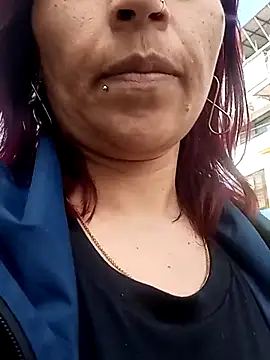 KaiicyQuuen online show from February 5, 2025, 2:05 pm