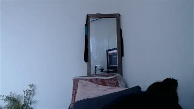 KaiicyQuuen online show from October 8, 2025, 1:42 pm