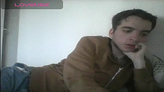 Tombgy07 online show from March 18, 2025, 3:53 pm