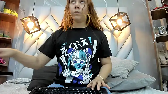 SakuraLee  online show from March 5, 2025, 8:00 pm