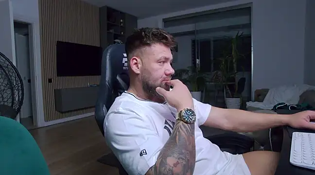 UbbeViking online show from March 16, 2025, 8:54 pm