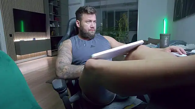 UbbeViking online show from October 30, 2025, 4:41 pm