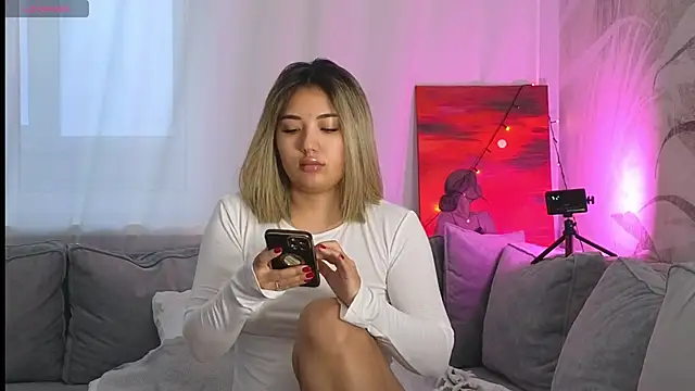 Snapshot of lily__foster chatting on January 14, 2025, 6:56 am lily foster online show from January 14, 2025, 6:56 am