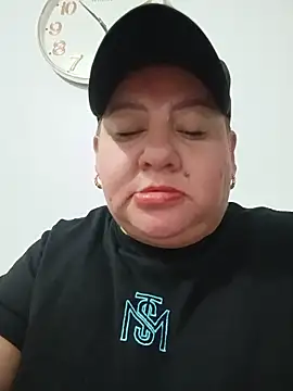 HORNY MATURE25 online show from May 26, 2026, 9:49 am