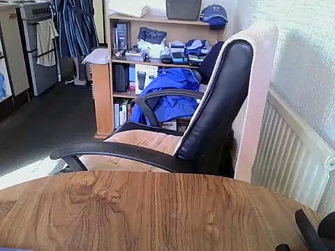 daddyflash online show from April 18, 2026, 9:57 am