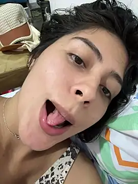 Snapshot of Sophie__Foxxx chatting on January 30, 2025, 9:36 pm Sophie Foxxx online show from January 30, 2025, 9:36 pm