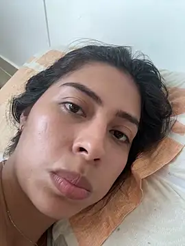 Snapshot of Sophie__Foxxx chatting on February 1, 2025, 12:37 pm Sophie Foxxx online show from February 1, 2025, 12:37 pm