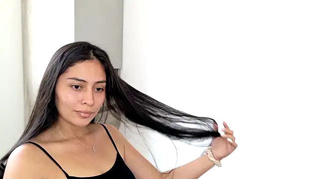 Snapshot of Sophie__Foxxx chatting on February 3, 2025, 6:07 pm Sophie Foxxx online show from February 3, 2025, 6:07 pm