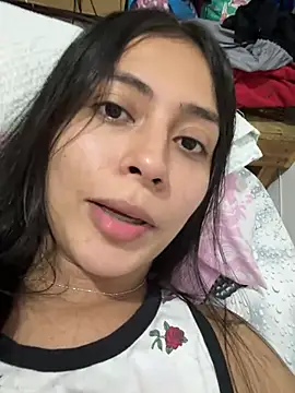 Snapshot of Sophie__Foxxx chatting on February 28, 2025, 7:03 pm Sophie Foxxx online show from February 28, 2025, 7:03 pm