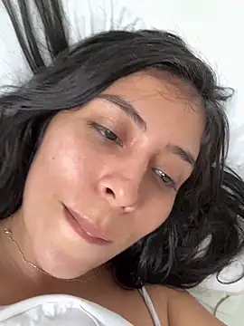 Snapshot of Sophie__Foxxx chatting on March 3, 2025, 2:26 pm Sophie Foxxx online show from March 3, 2025, 2:26 pm