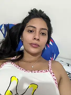 Snapshot of Sophie__Foxxx chatting on March 17, 2025, 10:17 pm Sophie Foxxx online show from March 17, 2025, 10:17 pm