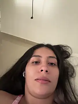 Snapshot of Sophie__Foxxx chatting on September 25, 2025, 5:44 am Sophie Foxxx online show from September 25, 2025, 5:44 am