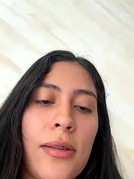 Snapshot of Sophie__Foxxx chatting on October 2, 2025, 3:41 pm Sophie Foxxx online show from October 2, 2025, 3:41 pm
