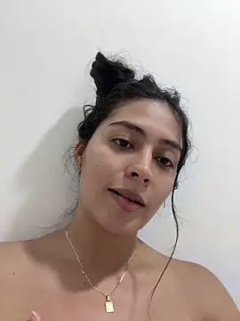 Snapshot of Sophie__Foxxx chatting on October 3, 2025, 4:31 am Sophie Foxxx online show from October 3, 2025, 4:31 am