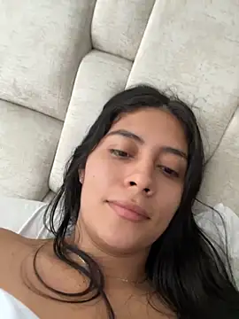 Snapshot of Sophie__Foxxx chatting on October 13, 2025, 3:45 pm Sophie Foxxx online show from October 13, 2025, 3:45 pm