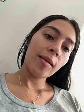 Snapshot of Sophie__Foxxx chatting on October 18, 2025, 9:37 pm Sophie Foxxx online show from October 18, 2025, 9:37 pm