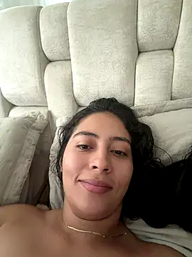 Sophie  Foxxx online show from December 3, 2025, 3:10 pm