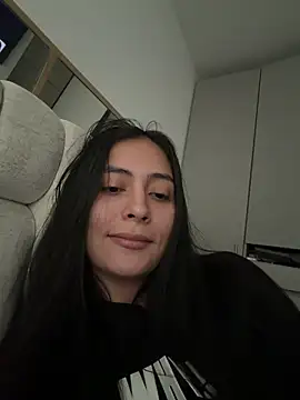 Sophie  Foxxx online show from March 20, 2026, 9:08 pm