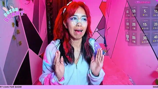 Roxanbunny1 online show from December 2, 2024, 4:31 am