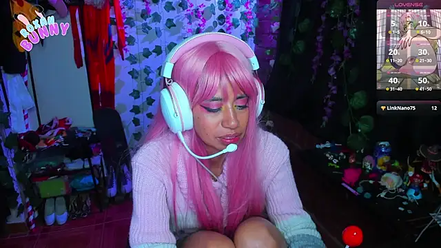 Roxanbunny1 online show from March 18, 2025, 5:52 am