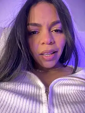 Snapshot of Charly_ chatting on October 20, 2025, 7:03 pm Charly online show from October 20, 2025, 7:03 pm