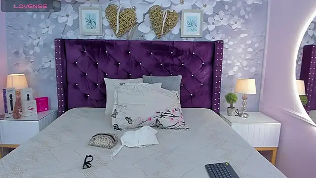 Snapshot of dalila_salazar chatting on May 6, 2026, 2:51 am dalila salazar online show from May 6, 2026, 2:51 am