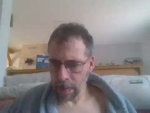 ptitcanard60600 online show from February 8, 2025, 1:54 pm