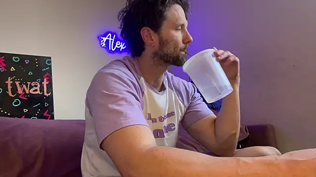 alexmannd online show from May 31, 2026, 8:10 pm