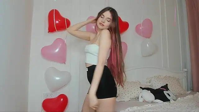 Snapshot of lil_cassie chatting on February 11, 2026, 9:09 pm lil cassie online show from February 11, 2026, 9:09 pm