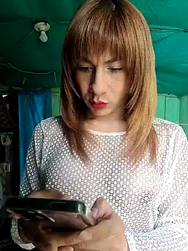 Evehampy online show from December 8, 2024, 6:39 pm