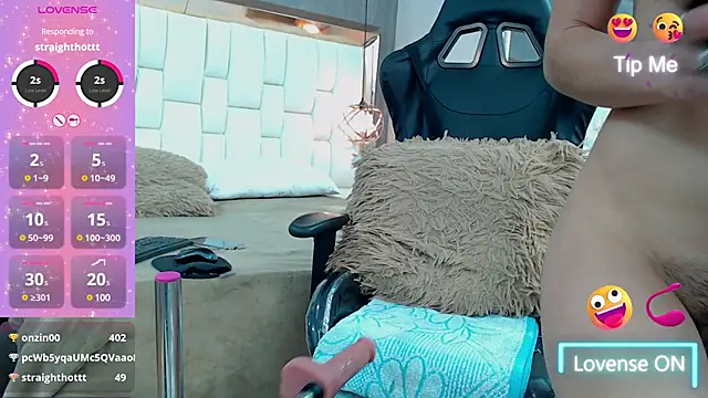 Layla Sia online show from January 28, 2025, 5:46 pm