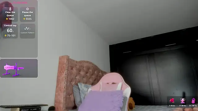 Layla Sia online show from February 5, 2026, 4:44 pm