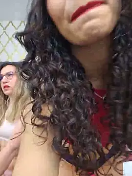 Layla Sia online show from June 12, 2026, 3:11 pm