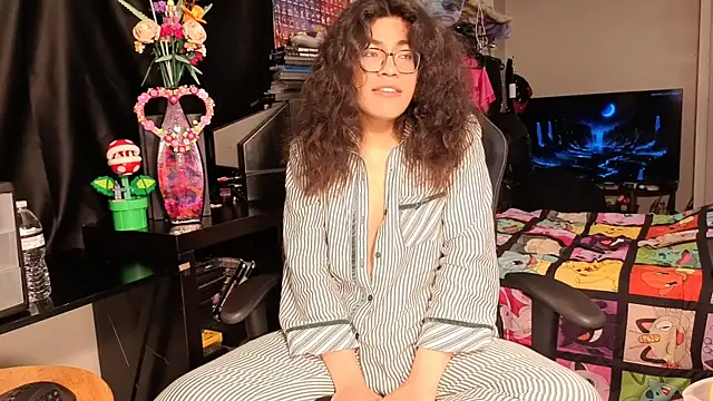 ShinyCherub online show from February 19, 2025, 12:22 pm