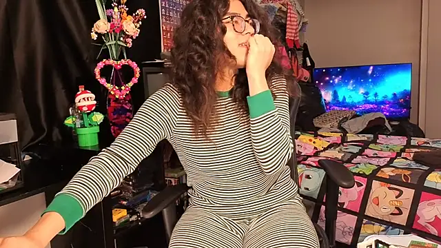 ShinyCherub online show from February 27, 2025, 7:58 pm