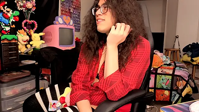 ShinyCherub online show from September 21, 2025, 11:50 pm