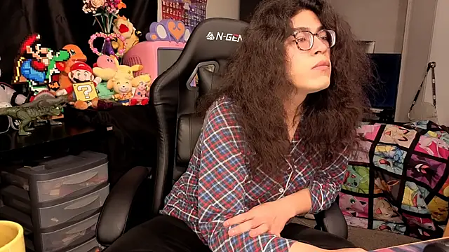 ShinyCherub online show from October 28, 2025, 11:14 am