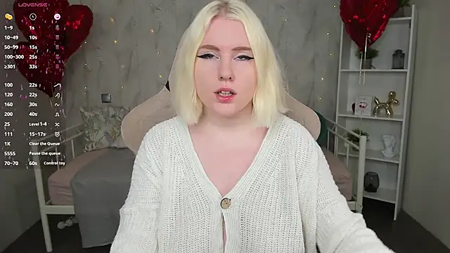 art lovee online show from February 19, 2025, 1:08 am