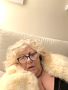 Merilulla online show from November 14, 2025, 1:26 am