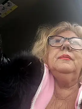 Merilulla online show from November 18, 2025, 12:42 pm