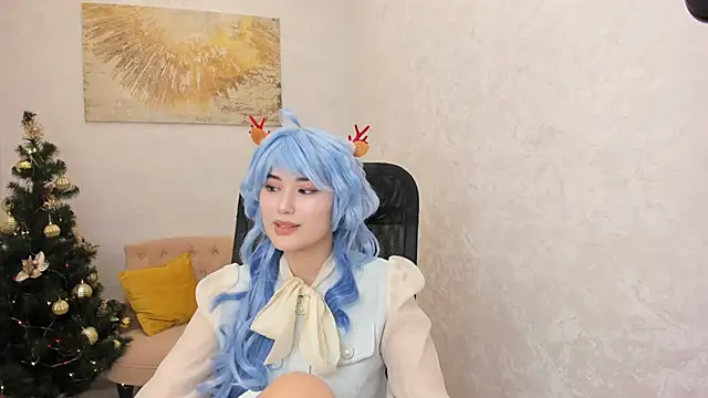 AnneTLi online show from December 25, 2024, 6:20 am